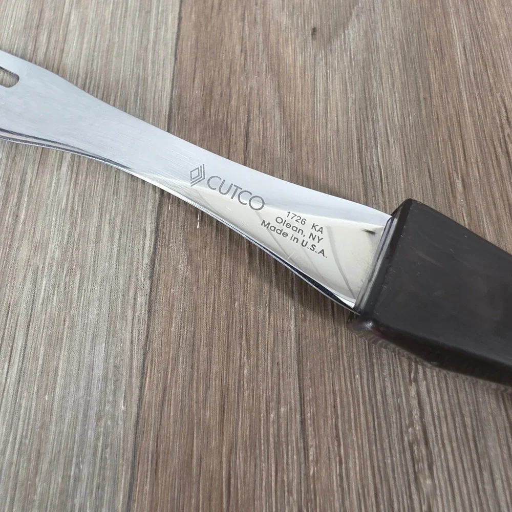 Cutco 1726 KA Carving Fork‎ Brown Ergonomic Handle Made in USA Stainless Steel